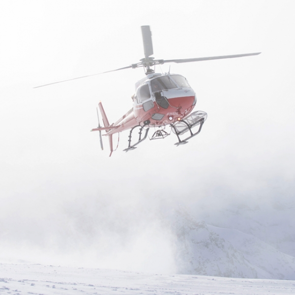 Flug ins Skigebiet Zermatt