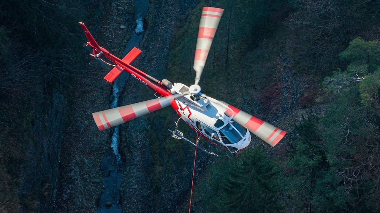Swiss_Helicopter_Transport_Logging